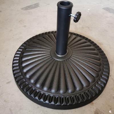 round heavy resin umbrella base